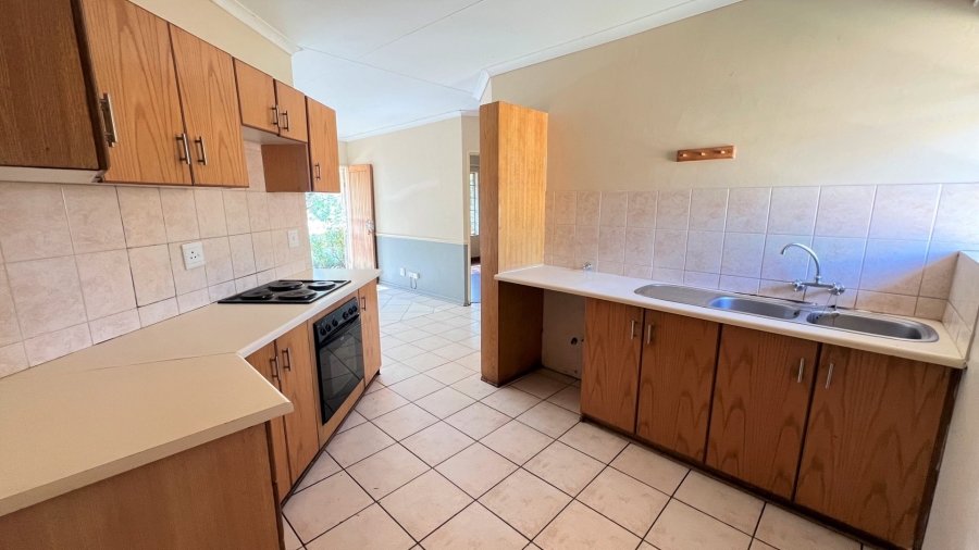 3 Bedroom Property for Sale in Langenhovenpark Free State